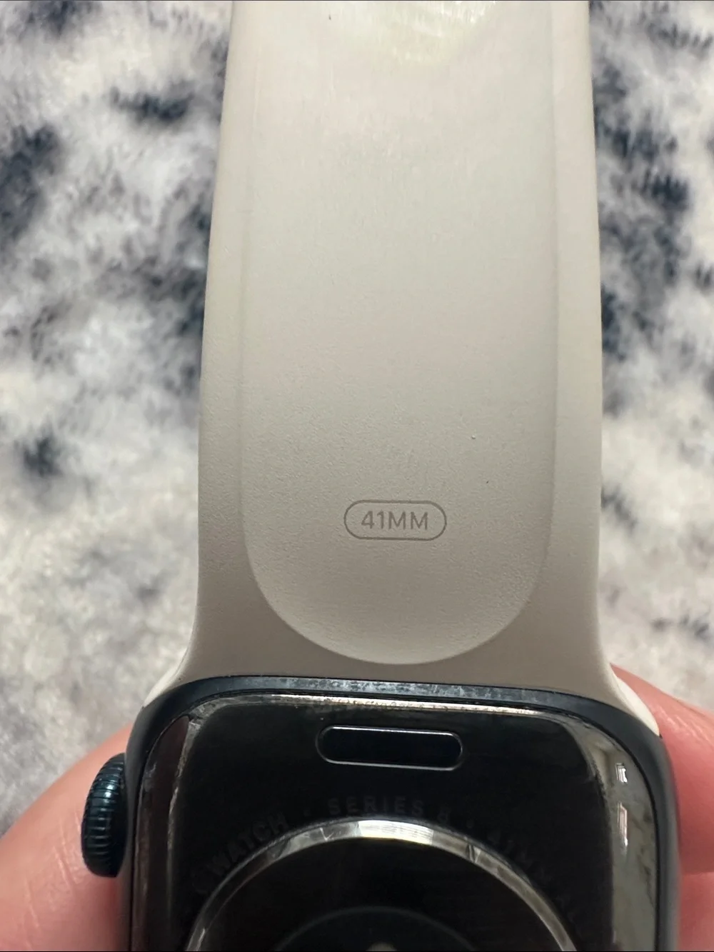 Apple Watch 8 Gen smartwatch with Cream Color Sport Band & Silver Milanese Loop